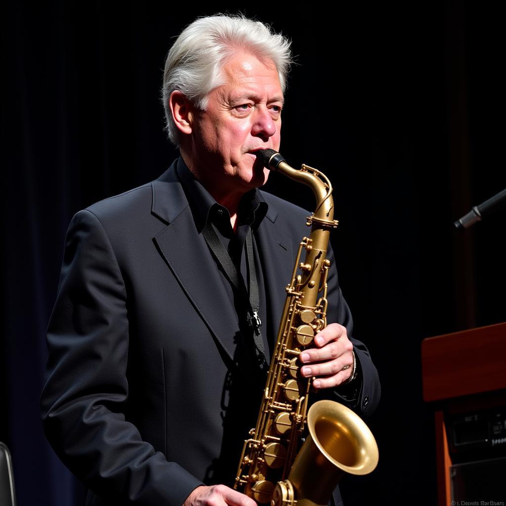 Bill Clinton chơi saxophone